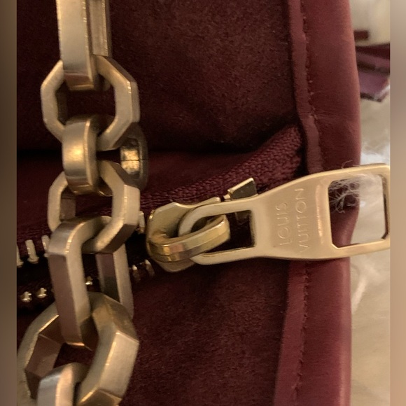 Authentic Rare LV Automne - Hiver 2008 Collection Burgandy - Picture 6 of 16